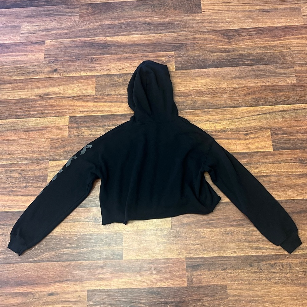 Excision Reflective Cropped Hoodie - Picture 10 of 11